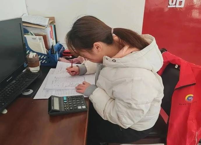 d279a97dee35a0d91f4870a984556aed d279a97dee35a0d91f4870a984556aed